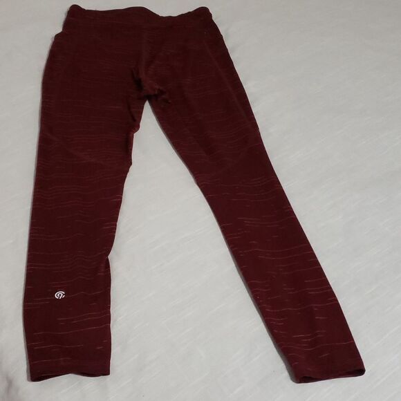 Champion. EUC.  Burgandy Athletic Leggings Size S. - Picture 5 of 11